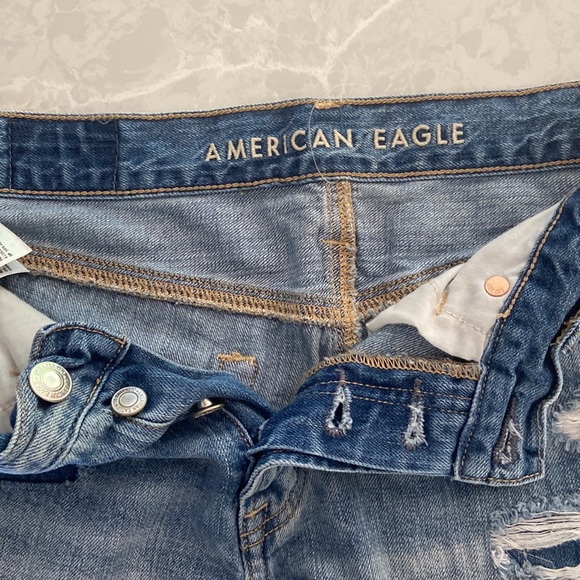 American Eagle shorts - Picture 2 of 4